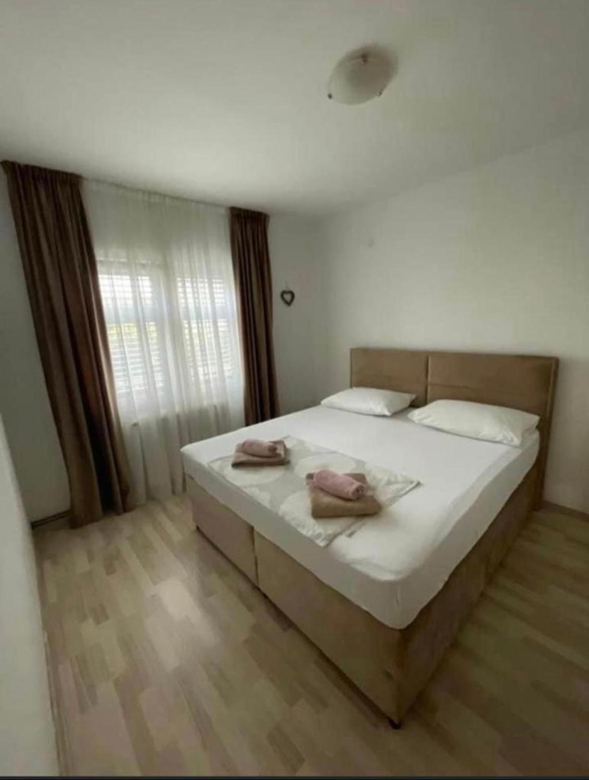 Apartman Kurtov Daire Pakoštane Dış mekan fotoğraf